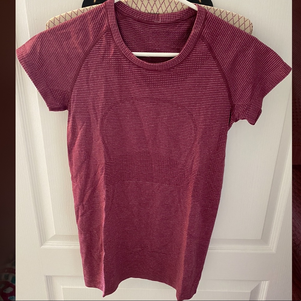 Lululemon Athletica size 6